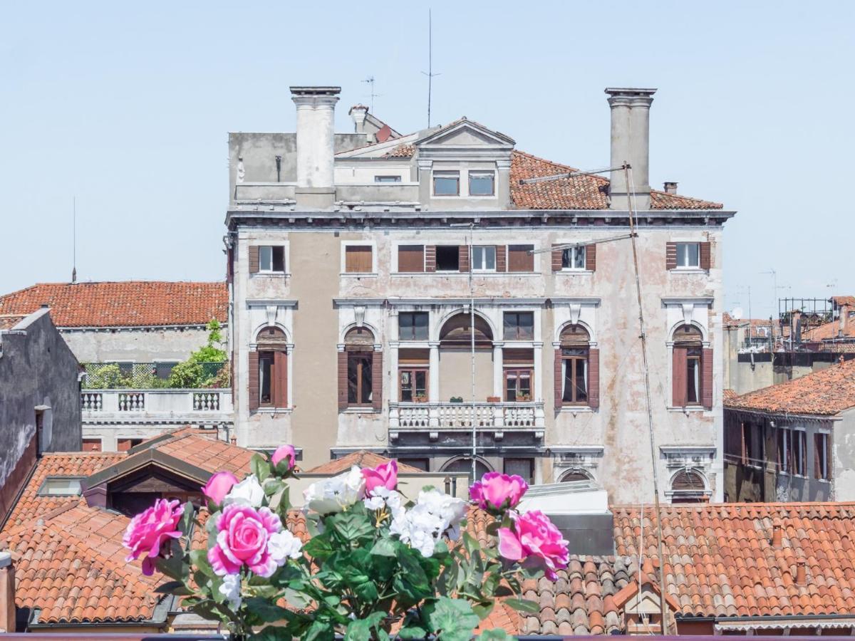 Venice Palace Tintoretto By Wonderful Italy Luaran gambar